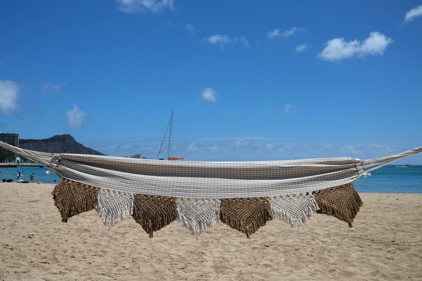 Brazilian Hammock (Beige / Brown Check #1)